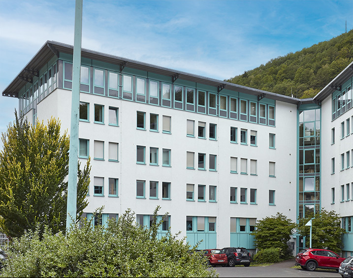 aik veräußert Büroimmobilie im Sauerland