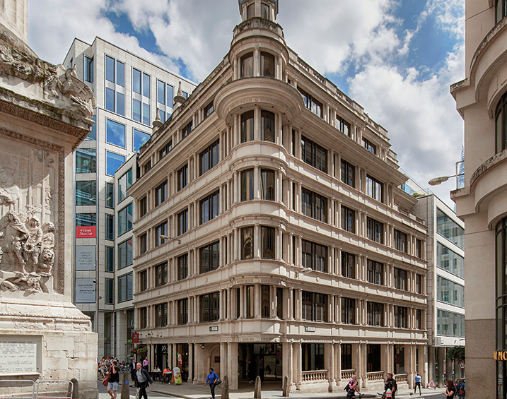 aik veräußert Büroimmobilie in London